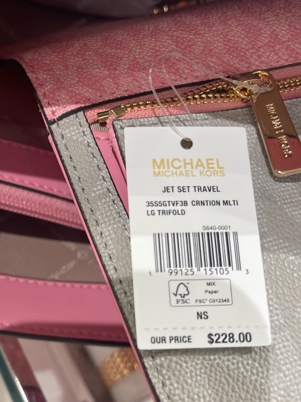 Michael Kors Jet Set Travel Signature Logo Tri-Fold Wallet Trifold 
Carnation - Picture 10 of 16